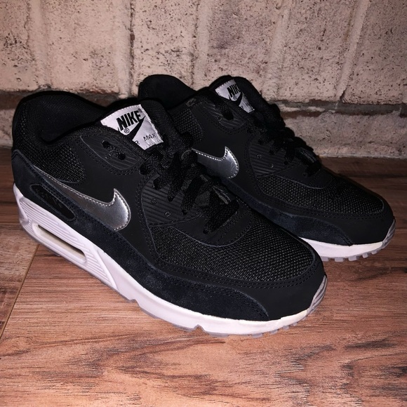 Nike Other - Nike Air Max 90 Essential, Size 7